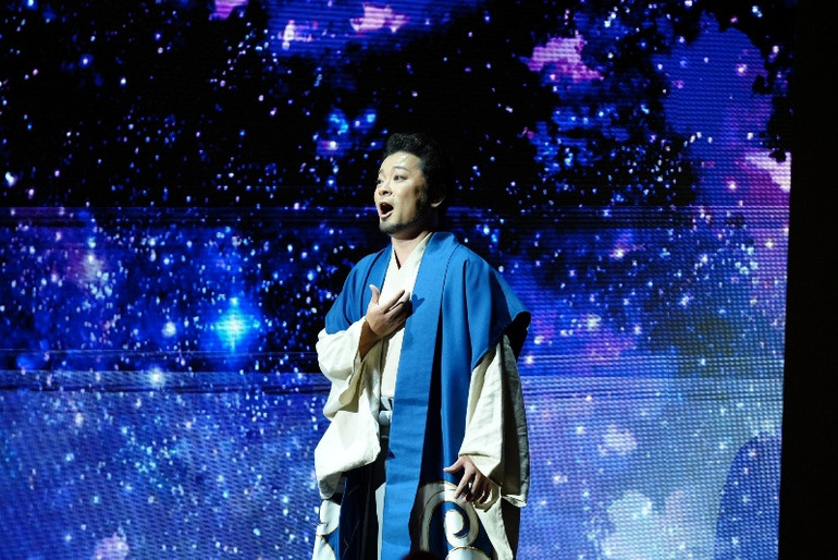 Nghệ sĩ Kobori Yusuke đảm nhận vai thương nhân Araki Sotaro.