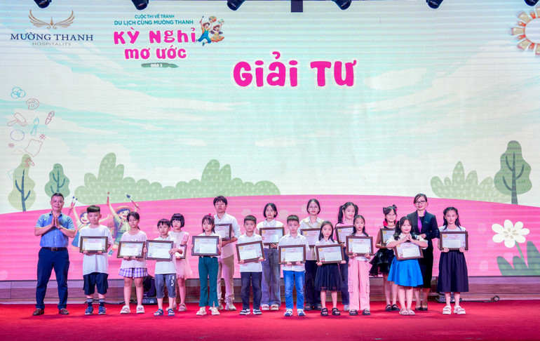 Số lượng giải thưởng tăng mạnh ở mùa giải năm nay với 172 giải.