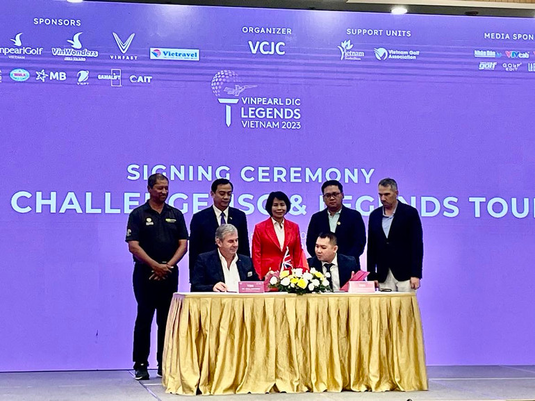 Đại diện các đơn vị ký kết hợp tác.