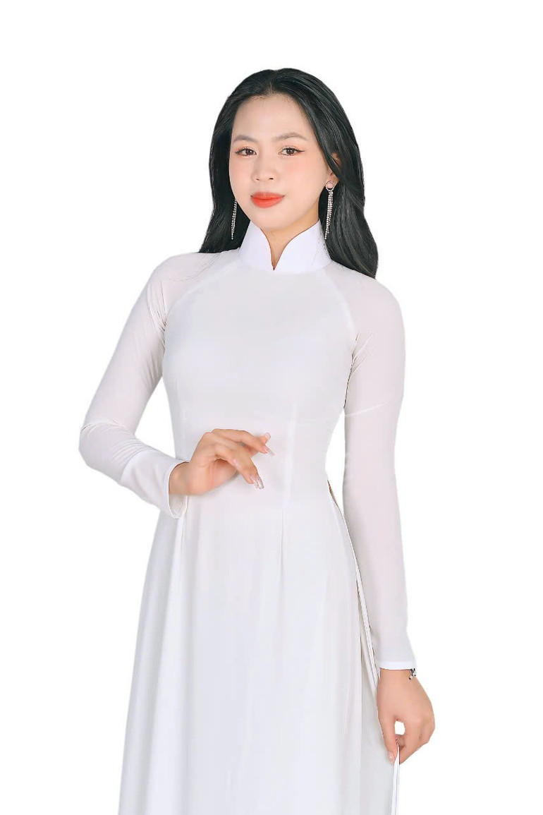 Thí sinh Lê Minh Thư - SBD 036 đến từ Tiền Giang. Thí sinh Lê Minh Thư - SBD 036 đến từ Tiền Giang.