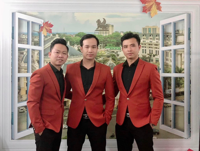 Nhóm nhạc Ben Calto tham gia chương trình.