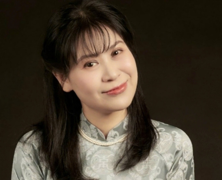 Đạo diễn Thái Hằng của Đài Phát thanh và Truyền hình Hà Nội.