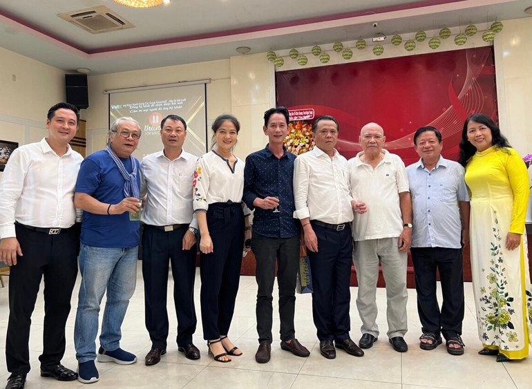 Các thành viên Ban Chỉ đạo và Tổ chức Chương trình.