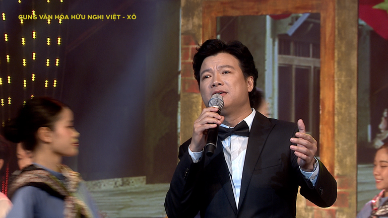 Nghệ sĩ Ưu tú Vũ Thắng Lợi với ca khúc "Bài ca Hà Nội".