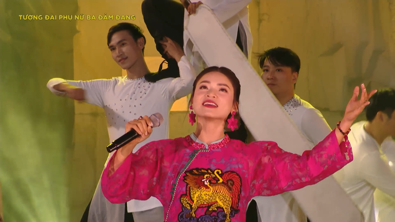 Nghệ sĩ Nhân dân Phạm Phương Thảo và ca khúc "Quảng Bình quê ta ơi".