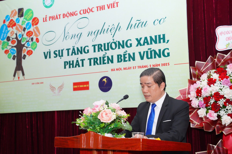 Nhà báo Đỗ Ngọc Thi, Phó Tổng Biên tập phụ trách Tạp chí Hữu cơ Việt Nam, Trưởng Ban Tổ chức cuộc thi.