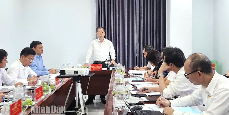 Bí thư Thành ủy Đà Nẵng Nguyễn Văn Quảng phát biểu chỉ đạo tại buổi làm việc. (Ảnh: ĐÌNH TĂNG). Bí thư Thành ủy Đà Nẵng Nguyễn Văn Quảng phát biểu chỉ đạo tại buổi làm việc. (Ảnh: ĐÌNH TĂNG).