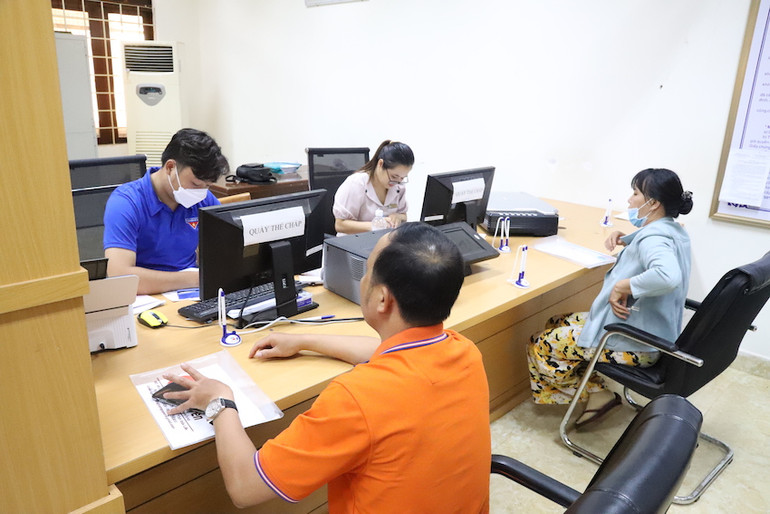 Các địa phương tập trung cải cách mạnh ở các lĩnh vực người dân và doanh nghiệp quan tâm như đất đai, xây dựng, đầu tư. (Ảnh: CÔNG LÝ).