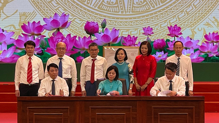 Trường Đại học Hải Dương ký kết thỏa thuận hợp tác với trường Đại học Bách khoa Hà Nội và Ban Quản lý các Khu công nghiệp tỉnh.