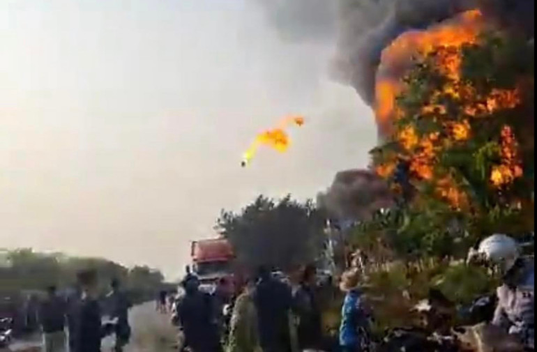 Hiện trường vụ cháy. Hiện trường vụ cháy.