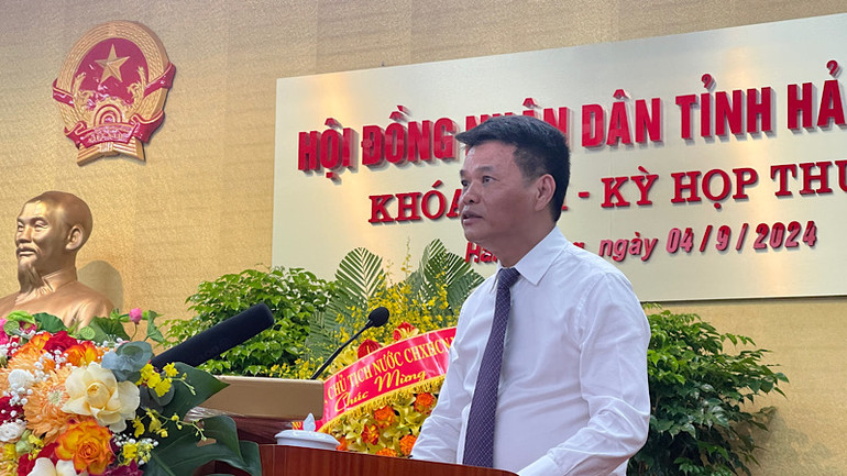 Tân Chủ tịch Ủy ban nhân dân tỉnh Hải Dương phát biểu tại kỳ họp thứ 25 Hội đồng nhân dân tỉnh Hải Dương