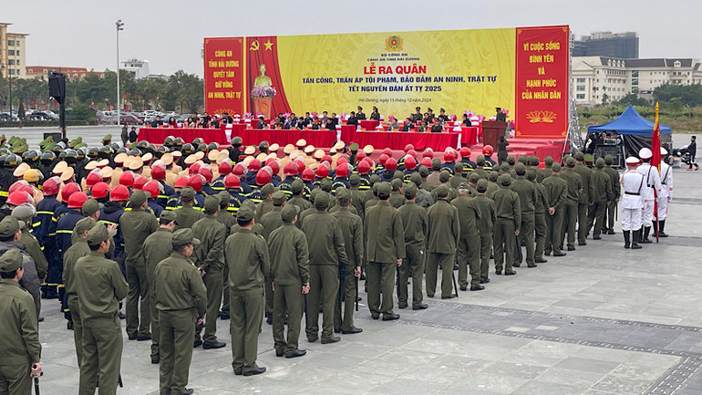 Lễ ra quân tấn công, trấn áp tội phạm, bảo đảm an ninh trật tự Tết Nguyên đán Ất Tỵ 2025.