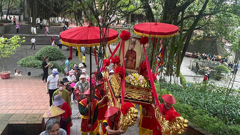 Lễ rước An Sinh Vương Trần Liễu tại Lễ hội.