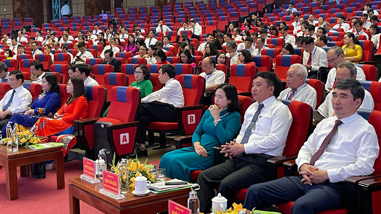 Các đại biểu dự Đại hội Hội Nông dân tỉnh Hải Dương lần thứ 10. Các đại biểu dự Đại hội Hội Nông dân tỉnh Hải Dương lần thứ 10.