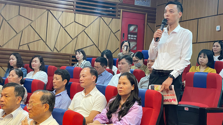 Ông Phạm Văn Hưng, cán bộ Trung tâm Y tế huyện Nam Sách phản ánh một số vấn đề còn bất cập trong lĩnh vực y tế.