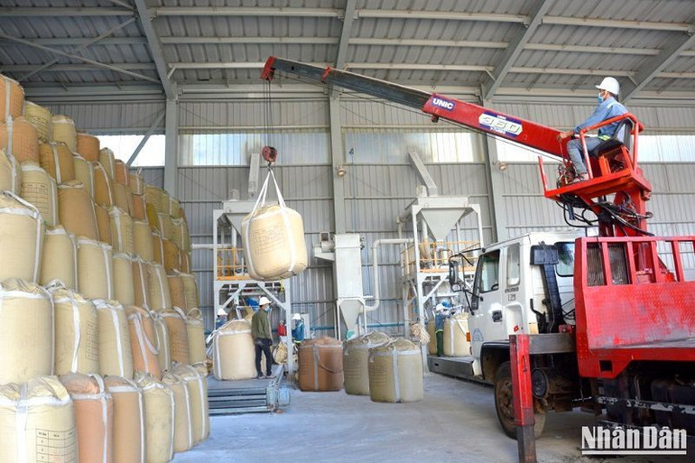 Đắk Nông đang hướng tới mục tiêu trở thành Trung tâm công nghiệp bôxít - nhôm và sau nhôm của quốc gia.