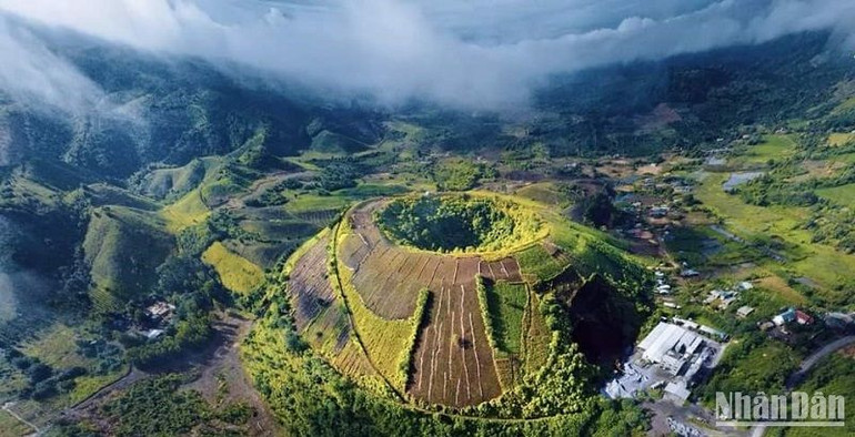 Công viên Địa chất Đắk Nông được UNESCO hai lần công nhận là Công viên Địa chất toàn cầu, mở ra cơ hội lớn để phát triển du lịch, gắn với bảo tồn, phát huy các giá trị văn hóa truyền thống của địa phương.