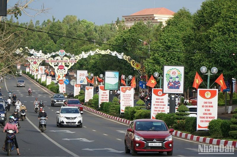 Phát triển kinh tế-xã hội, nâng cao đời sống vật chất và tinh thần, giảm nghèo bền vững trên địa bàn các xã thuộc khu vực khó khăn, đặc biệt khó khăn và các thôn đặc biệt khó khăn trên địa bàn tỉnh Phát triển kinh tế-xã hội, nâng cao đời sống vật chất và tinh thần, giảm nghèo bền vững trên địa bàn các xã thuộc khu vực khó khăn, đặc biệt khó khăn và các thôn đặc biệt khó khăn trên địa bàn tỉnh