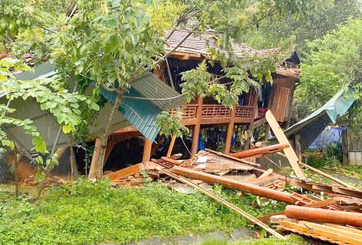 Năm 2024, thiên tai làm 74 ngôi nhà bị sập, hơn 2.000 ngôi nhà tốc mái. Năm 2024, thiên tai làm 74 ngôi nhà bị sập, hơn 2.000 ngôi nhà tốc mái.