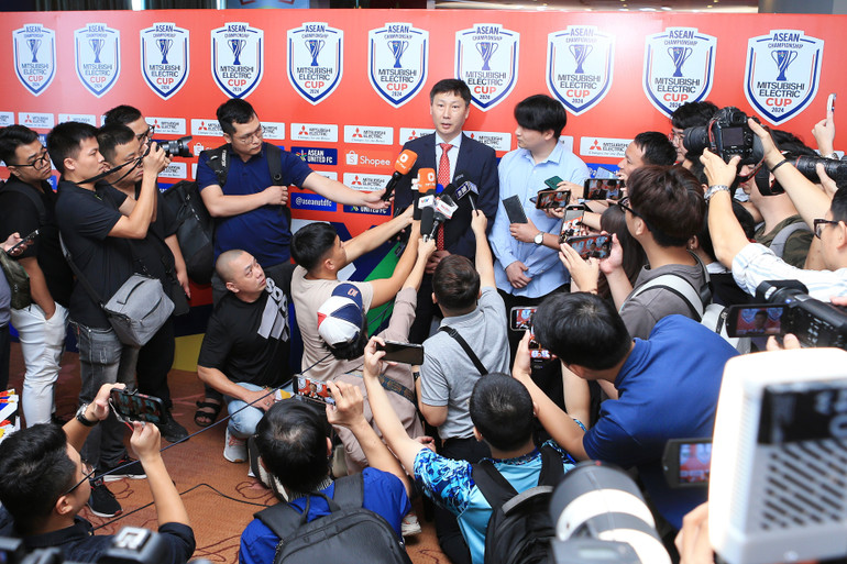 HLV Kim Sang-sik tự tin đội tuyển Việt Nam sẽ chiến thắng.