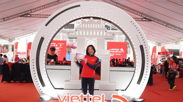 Ngôi sao điền kinh Nguyễn Thị Oanh được kỳ vọng sẽ phá kỷ lục cự ly 21km.