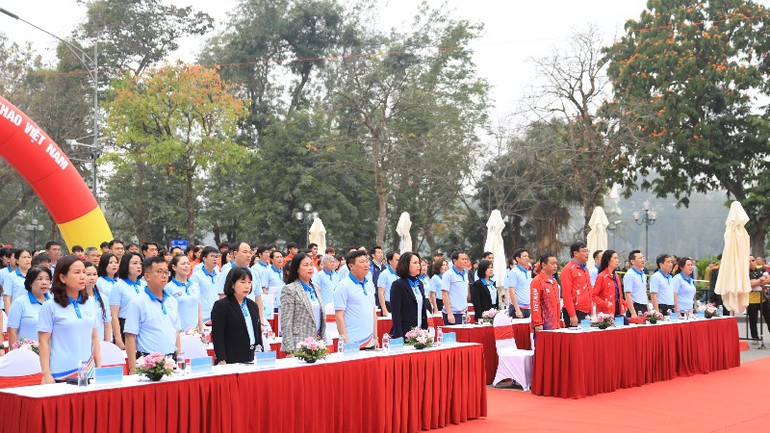 Lễ phát động được tổ chức tại khu vực hồ Hoàn Kiếm