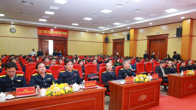 Các đại biểu tham dự Hội nghị.