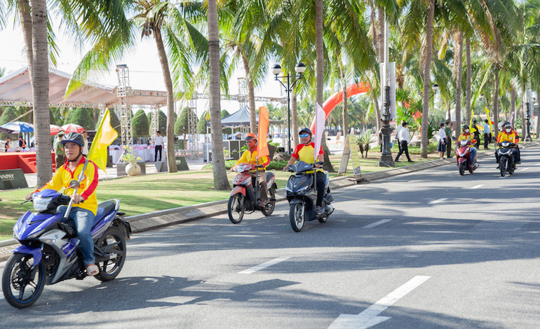 Các lực lượng phối hợp tuần tra bảo đảm an ninh trật tự du lịch biển Đà Nẵng.