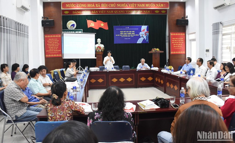 Ban tổ chức kỳ vọng sẽ sớm đón nhận nhiều bản thảo của các nhà văn, tác giả tại Đà Nẵng, tỉnh Quảng Nam gửi tham gia Giải thưởng Văn học Kim Đồng lần thứ I. (Ảnh: ANH ĐÀO)