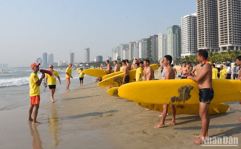Các đội thi trải qua 5 nội dung thi. (Ảnh: ANH ĐÀO)