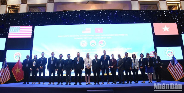Đại biểu cấp cao các nước dự tham dự Hội nghị Quốc tế về phòng, chống ma túy khu vực Châu Á- Thái Bình Dương.