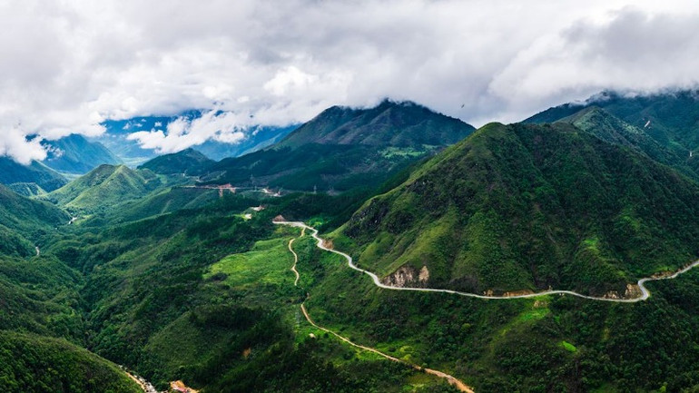Đỉnh đèo Ô Quy Hồ - Lai Châu ((Ảnh: Sở Văn hóa, Thể thao và Du lịch Lai Châu)