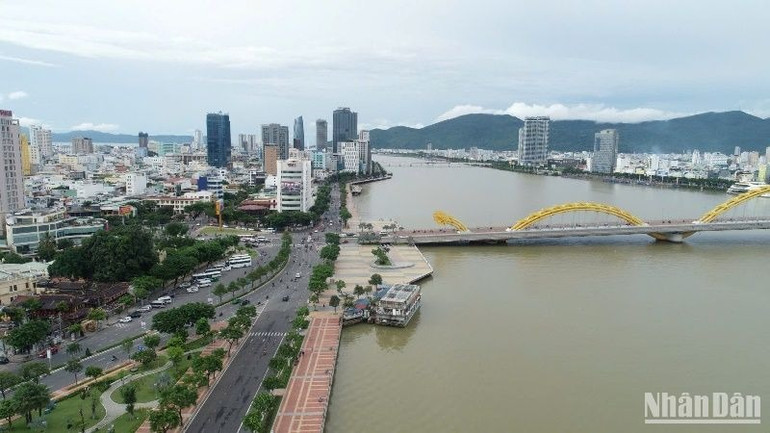 Một góc Đà Nẵng nhìn từ trên cao.