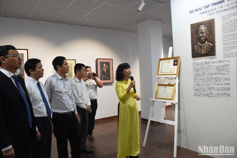 Triển lãm mỹ thuật tại Bảo tàng Mỹ thuật Đà Nẵng. (Ảnh: ANH ĐÀO) Triển lãm mỹ thuật tại Bảo tàng Mỹ thuật Đà Nẵng. (Ảnh: ANH ĐÀO)