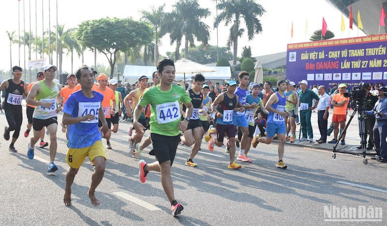 Sau 26 lần tổ chức thành công, uy tín của Giải Việt dã-chạy Vũ trang truyền thống Báo Đà Nẵng được khẳng định. (Ảnh: ANH ĐÀO)