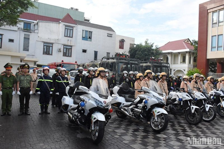 Công an thành phố Đà Nẵng quyết tâm hoàn thành 18 nhiệm vụ trọng tâm, 10 chỉ tiêu công tác trên các lĩnh vực.