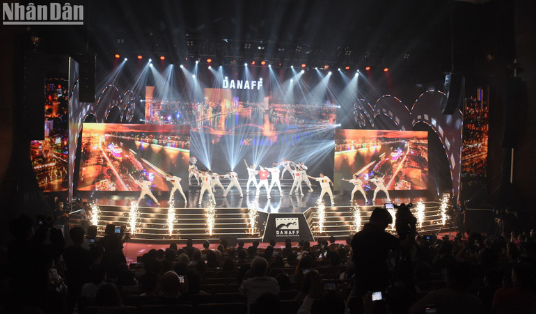 Các tiết mục đặc sắc tại lễ khai mạc.