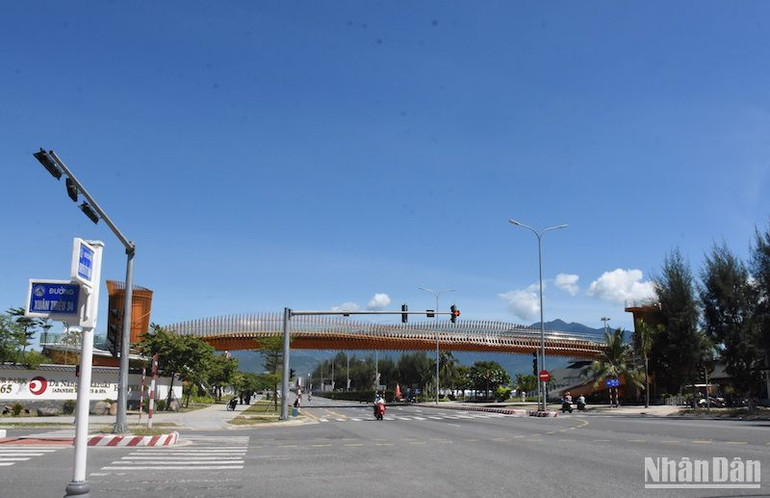 Công trình do Tập đoàn Mikazuki đầu tư xây dựng với tổng vốn đầu tư hơn 42 tỷ đồng. (ẢNH: ANH ĐÀO)