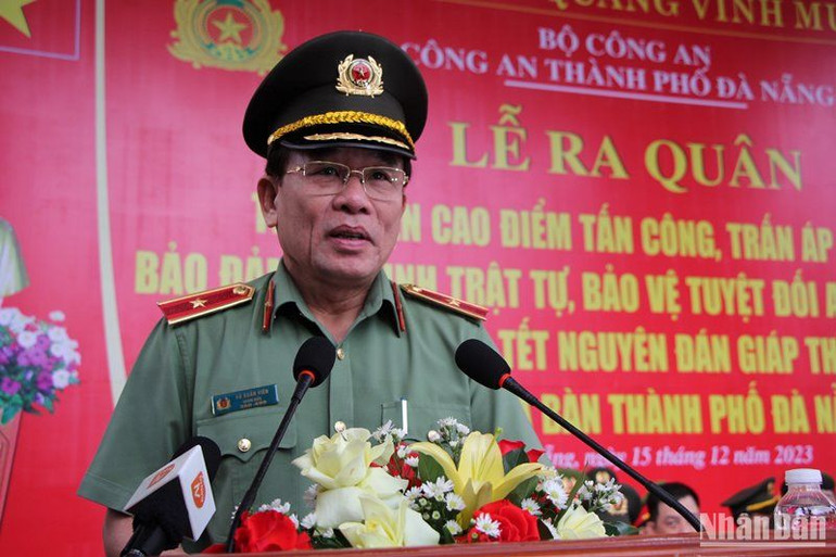 Thiếu tướng Vũ Xuân Viên, Giám đốc Công an thành phố Đà Nẵng phát biểu tại chương trình.