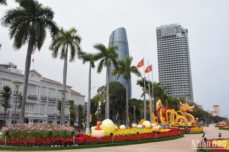 Thành phố Đà Nẵng, mùa xuân Giáp Thìn 2024.