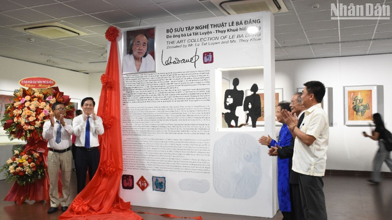 Không gian trưng bày “Bộ sưu tập nghệ thuật Lê Bá Đảng” đặt tại tầng 3 của Bảo tàng Mỹ thuật Đà Nẵng. (Ảnh: ANH ĐÀO)