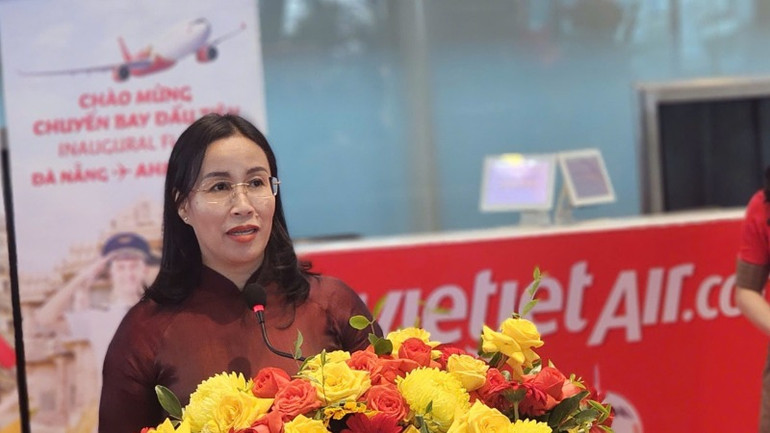 Phó Chủ tịch Ủy ban nhân dân thành phố Đà Nẵng Nguyễn Thị Anh Thi phát biểu tại chương trình. (Ảnh: ANH ĐÀO)