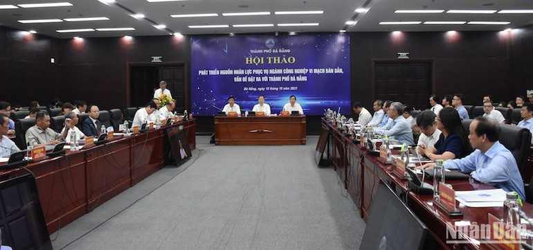 Toàn cảnh hội thảo ngày 10/10.