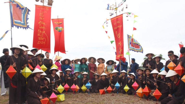 Lễ hội Mục đồng làng Phong Lệ năm 2024 tại xã Hòa Châu, huyện Hòa Vang, trở thành ngày hội của người dân Đà Nẵng. (Ảnh: ANH ĐÀO)