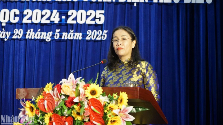 Phó Chủ tịch Ủy ban nhân dân thành phố Đà Nẵng Nguyễn Thị Anh Thi phát biểu tại chương trình. (Ảnh: ANH ĐÀO)