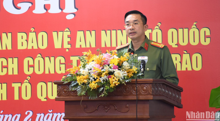 Thượng tá Nguyễn Đại Đồng, Phó giám đốc Công an Đà Nẵng phát biểu tại hội nghị. (Ảnh: ANH ĐÀO)