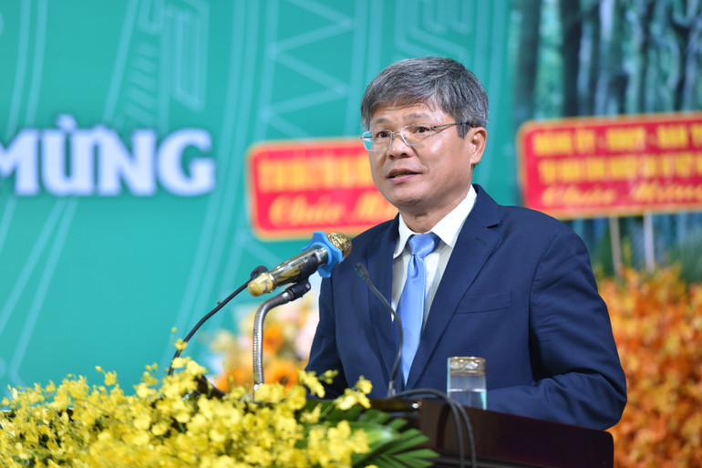 Đồng chí Trần Công Kha, Ủy viên Ban Thường vụ Đảng ủy Khối doanh nghiệp Trung ương, Bí thư Đảng ủy, Chủ tịch Hội đồng Quản trị VRG.