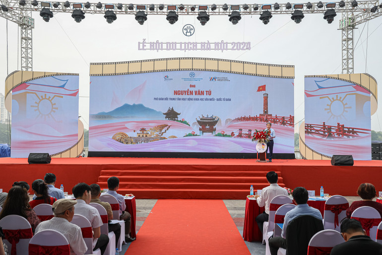 Các đại biểu đưa ra tham luận trong buổi hội nghị.