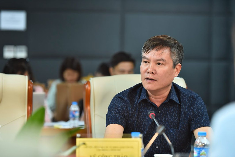 Ông Vũ Công Thảo, Chuyên viên cao cấp Vụ Khoa giáo văn xã, Văn phòng Chính phủ phát biểu.