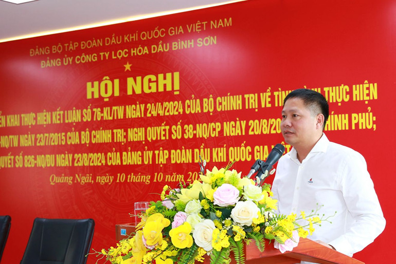 Đồng chí Bùi Ngọc Dương – Phó Bí thư Đảng ủy, Tổng Giám đốc BSR trình bày những định hướng phát triển của ngành lọc hóa dầu phù hợp với Kết luận số 76-KL/TW.